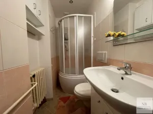 Prodej bytu 2+1, Karlovy Vary, Tylova, 70 m2