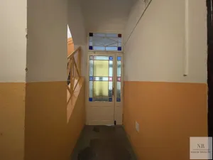 Prodej bytu 2+1, Karlovy Vary, Tylova, 70 m2
