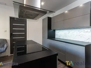 Prodej bytu 3+1, Orlová, Adamusova, 65 m2