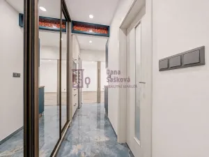 Pronájem bytu 2+kk, Jindřichův Hradec - Jindřichův Hradec III, sídliště Vajgar, 47 m2