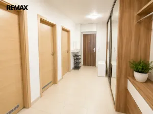 Pronájem bytu 3+1, Praha - Libeň, Nad Rokoskou, 101 m2