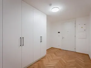 Pronájem bytu 3+kk, Praha - Nové Město, Růžová, 90 m2