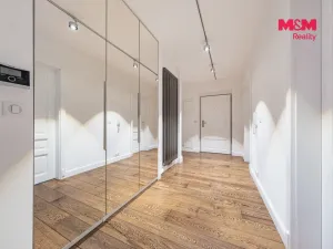 Prodej bytu 5+kk, Praha, Jeseniova, 189 m2