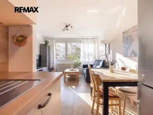 Prodej bytu 3+kk, Praha - Chodov, Ke škole, 62 m2