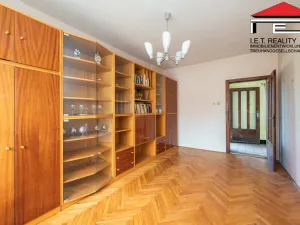 Prodej rodinného domu, Ostrov u Macochy, 173 m2