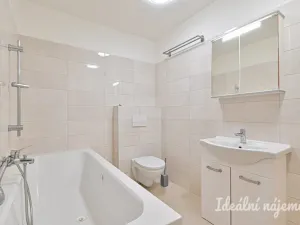 Pronájem bytu 2+1, Brno, Střední, 57 m2