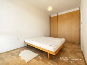 Pronájem bytu 2+kk, Praha - Michle, U Botiče, 42 m2