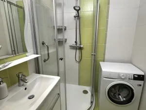 Prodej bytu 3+1, Radomyšl, Školní, 76 m2