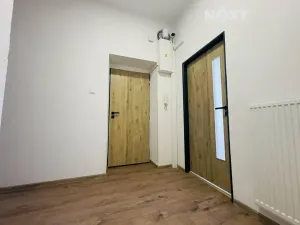 Pronájem bytu 2+1, České Velenice, třída Čsl. legií, 60 m2