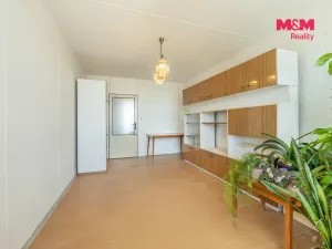 Prodej bytu 3+1, Kladno - Kročehlavy, Děčínská, 76 m2