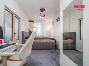 Pronájem bytu 3+kk, Praha - Bohnice, Řešovská, 67 m2