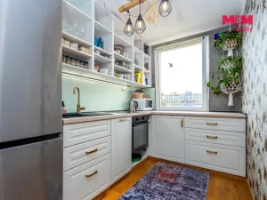 Pronájem bytu 3+kk, Praha - Bohnice, Řešovská, 67 m2