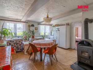 Prodej rodinného domu, Okrouhlá, 180 m2
