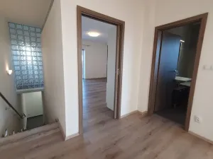 Pronájem bytu 3+kk, Nová Ves pod Pleší, Řadová, 66 m2