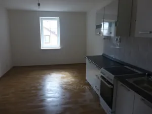 Pronájem bytu 3+kk, Nový Bor - Arnultovice, 69 m2