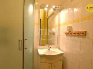 Pronájem bytu 2+1, Zlín, Milíčova, 55 m2
