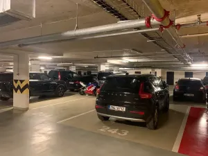 Dražba - jiné, Praha - Malešice, Nad úžlabinou, 38 m2