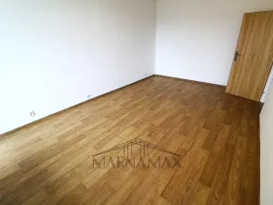 Prodej bytu 2+1, Chomutov, Holešická, 62 m2