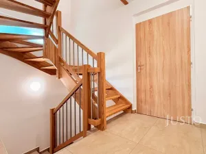Pronájem rodinného domu, Liberec - Liberec IV-Perštýn, U Krematoria, 210 m2