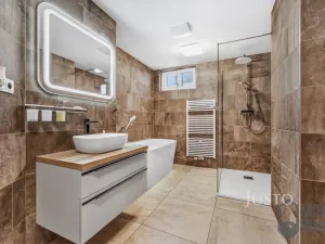 Prodej rodinného domu, Jindřichovice pod Smrkem, 205 m2
