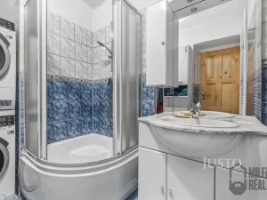 Prodej rodinného domu, Jindřichovice pod Smrkem, 205 m2