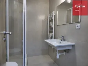 Pronájem bytu 2+kk, Opava, Lužická, 38 m2