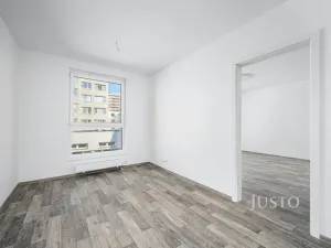 Prodej bytu 2+kk, Liberec - Liberec III-Jeřáb, U Nisy, 49 m2