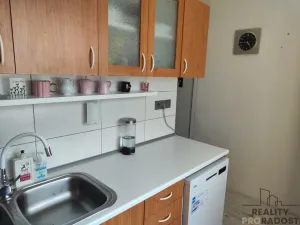 Prodej bytu 3+1, Chomutov, Beethovenova, 65 m2
