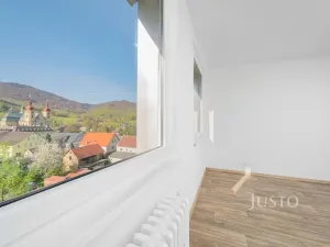 Prodej bytu 2+1, Hejnice, Sídliště, 49 m2