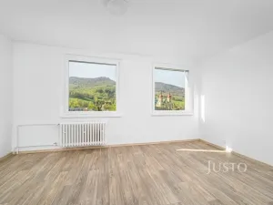 Prodej bytu 2+1, Hejnice, Sídliště, 49 m2