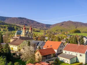 Prodej bytu 2+1, Hejnice, Sídliště, 49 m2