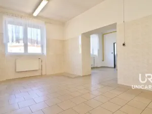 Prodej výrobních prostor, Letovice, U koupaliště, 834 m2