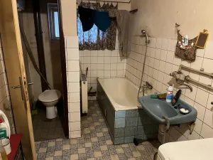 Prodej rodinného domu, Dlouhé, 154 m2