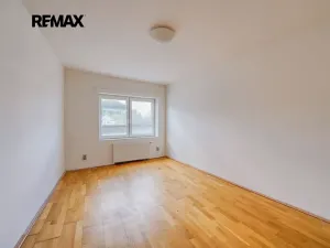 Prodej rodinného domu, Bochov, Mlýnská, 323 m2