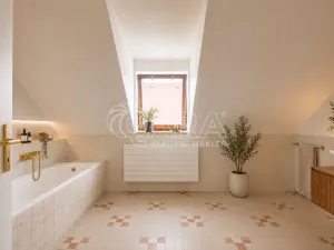 Prodej rodinného domu, Pečky - Velké Chvalovice, Dlouhá, 170 m2