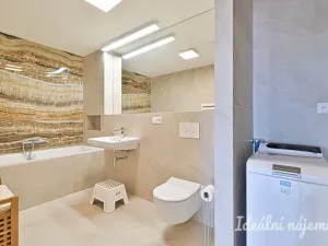 Pronájem bytu 2+kk, Brno, Poděbradova, 69 m2