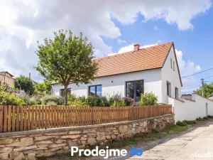 Prodej rodinného domu, Hluboké Mašůvky, 96 m2