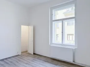 Pronájem bytu 4+1, Praha - Smíchov, Na Doubkové, 120 m2