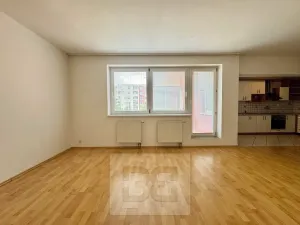 Pronájem bytu 2+kk, Zlín, Podlesí V, 69 m2