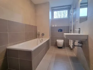 Pronájem bytu 1+kk, Hradec Králové - Nový Hradec Králové, Průběžná, 41 m2