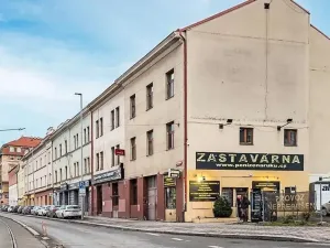 Pronájem skladu, Praha - Libeň, Sokolovská, 120 m2