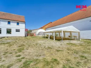 Prodej ubytování, Pňovany, 450 m2