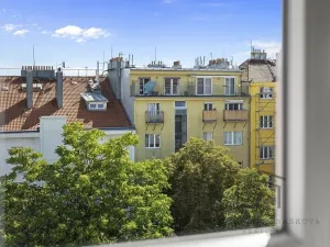 Pronájem bytu 2+kk, Praha - Nusle, U křížku, 36 m2