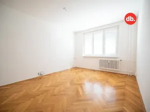 Pronájem bytu 2+1, Karlovy Vary, Vodárenská, 54 m2