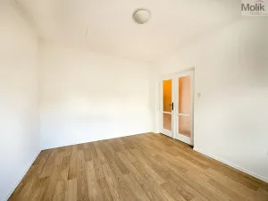 Pronájem bytu 2+1, Duchcov, Sadová, 50 m2