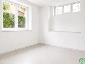 Pronájem bytu 1+kk, Praha - Libeň, Na Truhlářce, 30 m2
