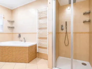 Pronájem bytu 3+kk, Praha - Písnice, Putimská, 88 m2