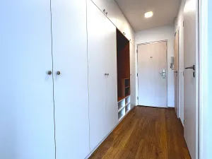 Pronájem bytu 2+kk, Praha - Motol, Ježovská, 42 m2