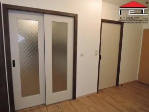 Pronájem bytu 3+kk, Praha - Vysočany, Kabešova, 82 m2