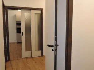 Pronájem bytu 3+kk, Praha - Vysočany, Kabešova, 82 m2